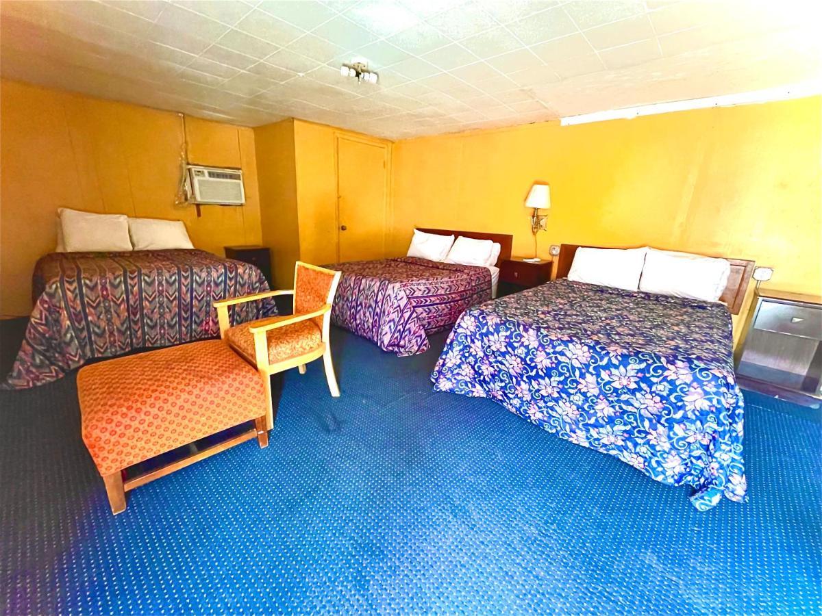 Tropic Motel Aransas Pass Buitenkant foto