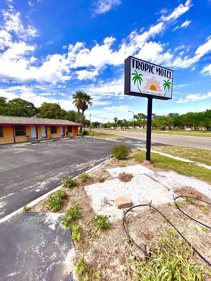 Tropic Motel Aransas Pass Buitenkant foto