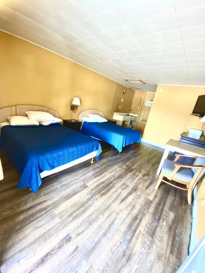 Tropic Motel Aransas Pass Buitenkant foto